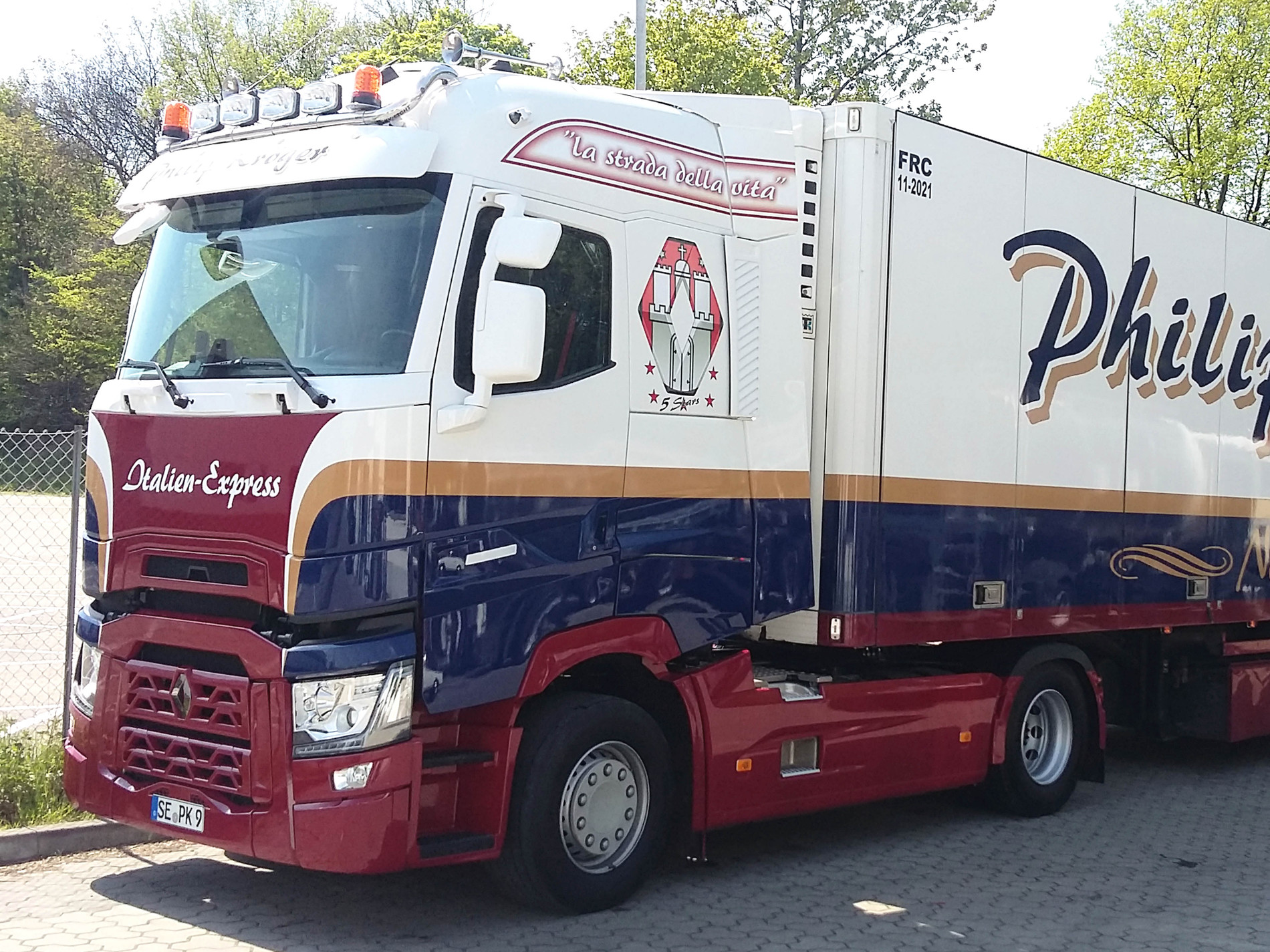 Krüttgen Einrichtungen Gmbh & Co Kg Big kr%c3%b6ge